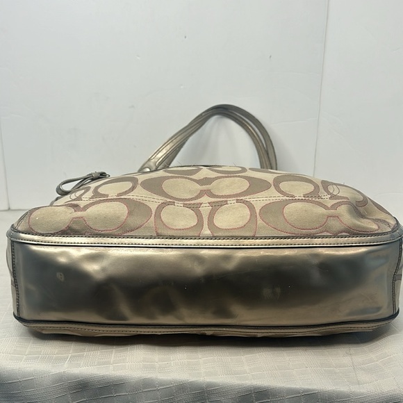 Coach 22455 Poppy Signature Metallic Outline Hallie Tote - Picture 5 of 10